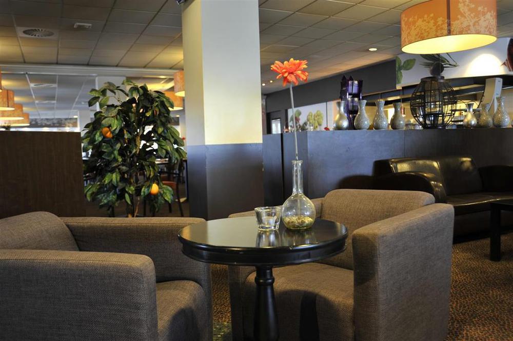 Tulip Inn ライデルドルプ インテリア 写真