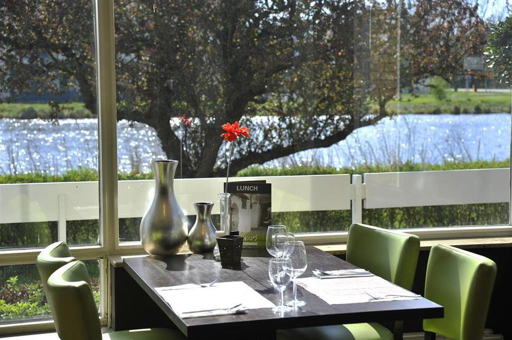 Tulip Inn ライデルドルプ レストラン 写真